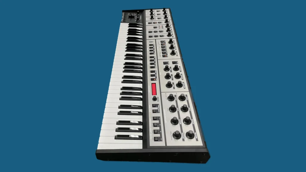 Behringer UB-X Synthesizer