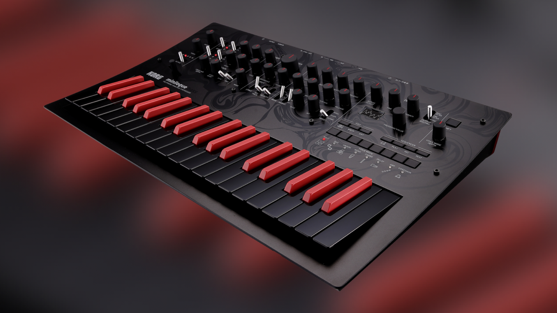 Minilogue synthesizer deals