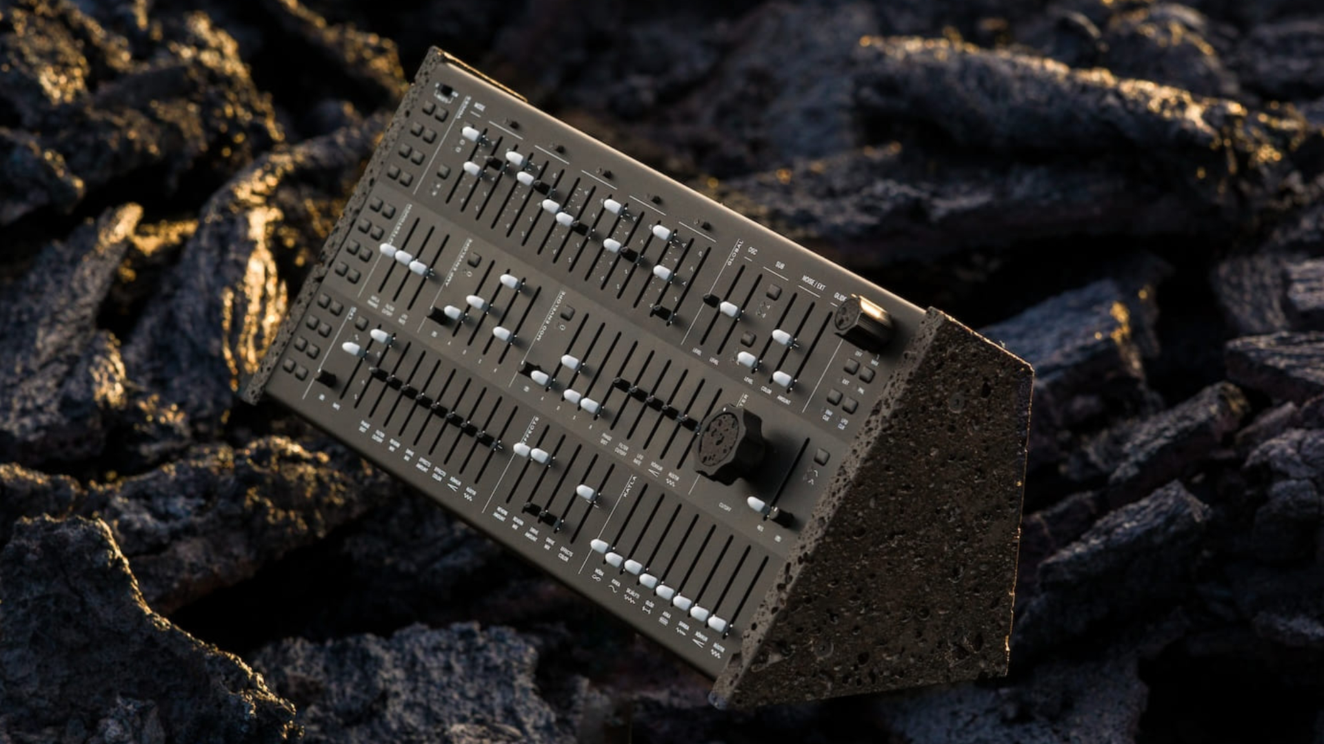 Genki Katla Hybrid Synth Ships with Lava Panels and Rotating Voices