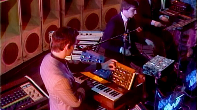 Kraftwerk Autobahn The Midnight